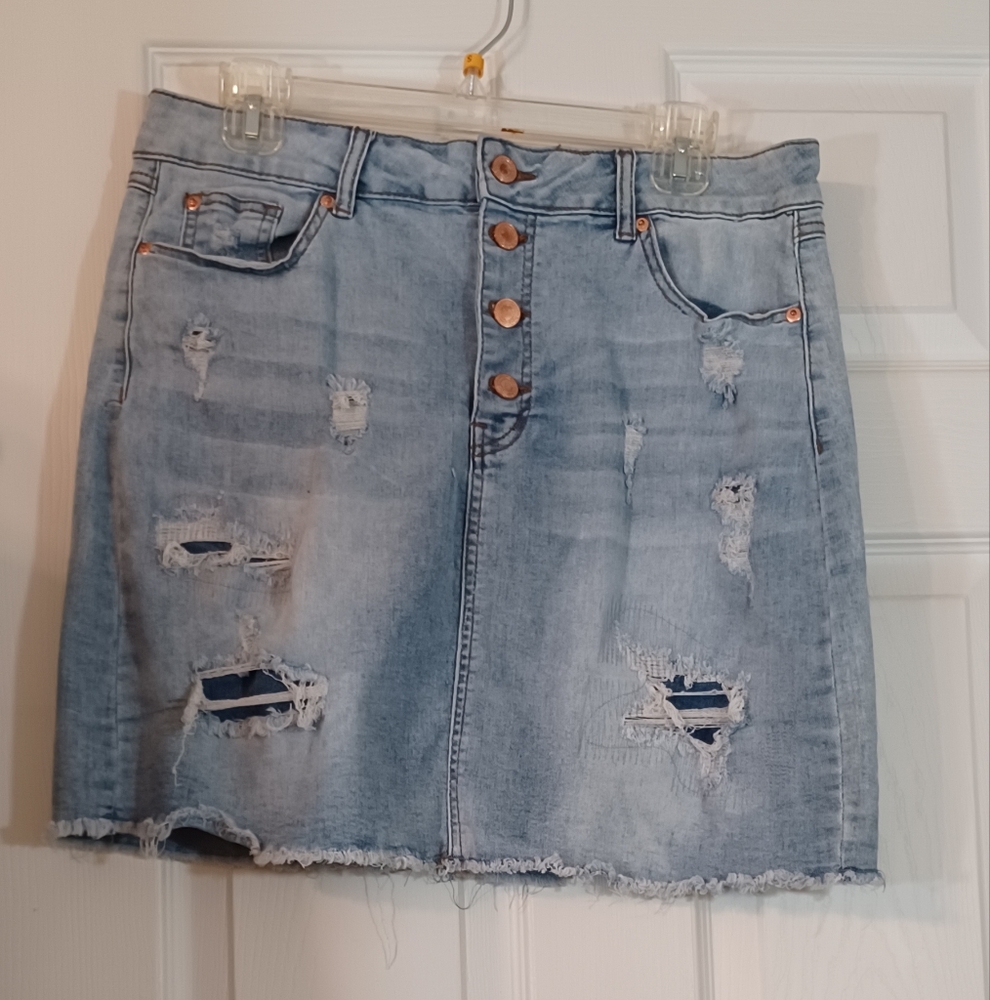 Denim Distressed Skirt Size 12 Est. 1946 Denim Light Wash